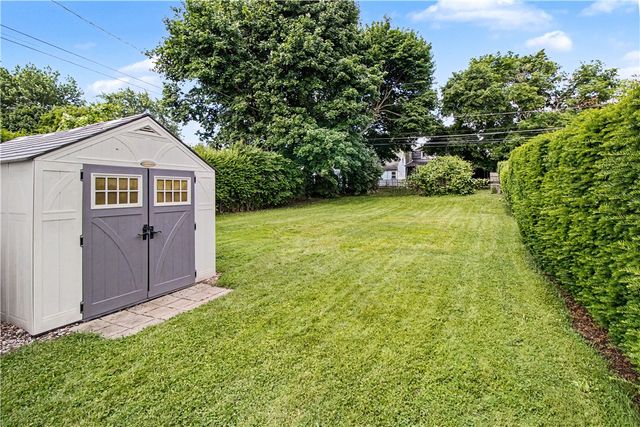 127 Wood Road, Greece, NY 14626