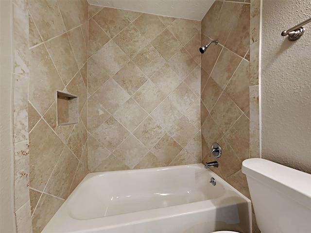 41 Kittiwake Court, Spring, TX 77380