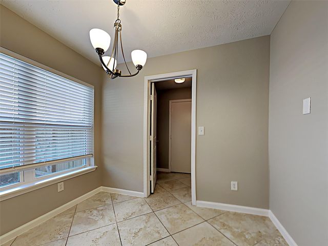 41 Kittiwake Court, Spring, TX 77380
