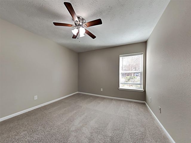 41 Kittiwake Court, Spring, TX 77380