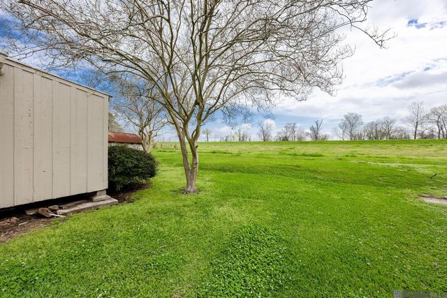 23135 Nadler St, Plaquemine, LA 70764