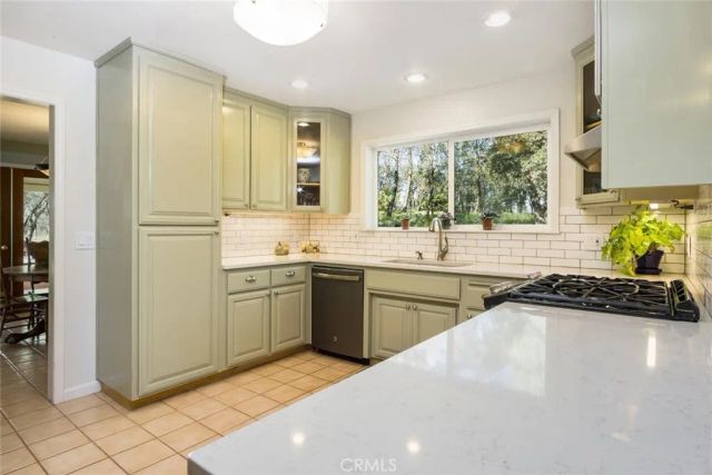 9051 Regent Way, Oregon House, CA 95962