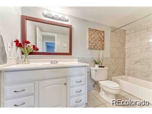 381 S Ames St A206, Lakewood, CO 80226