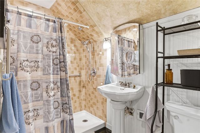 5718 Rousseau Drive, Dayton, OH 45424