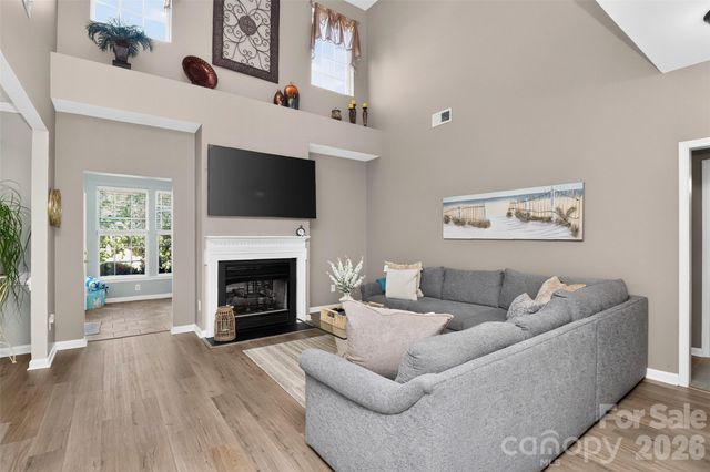 13012 Neely Glen Drive, Charlotte, NC 28278