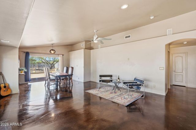 6610 E DIXILETA Drive, Cave Creek, AZ 85331