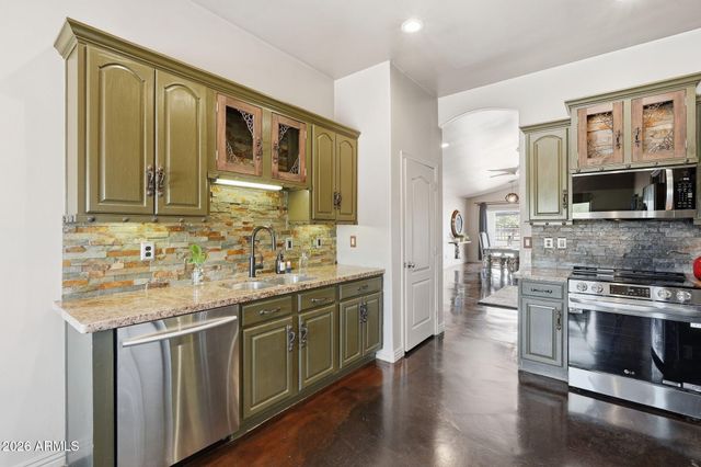 6610 E DIXILETA Drive, Cave Creek, AZ 85331