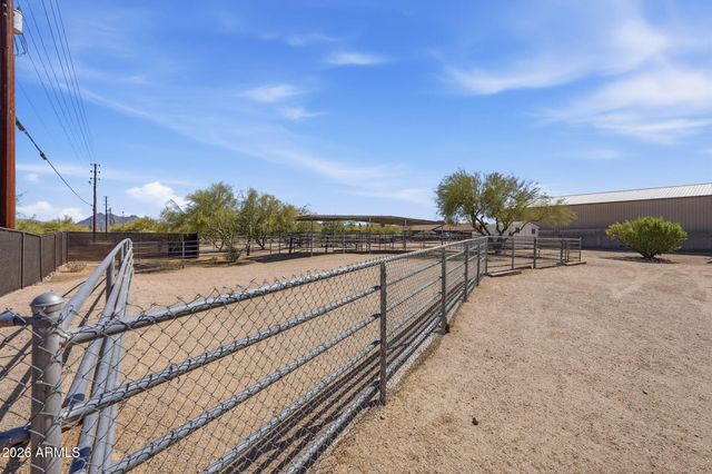 6610 E DIXILETA Drive, Cave Creek, AZ 85331