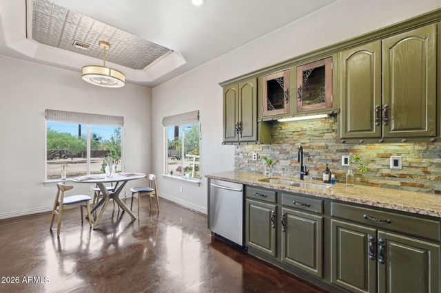6610 E DIXILETA Drive, Cave Creek, AZ 85331