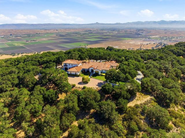 3000 San Juan Canyon Road, San Juan Bautista, CA 95045