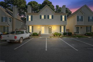 4841 Haymarket DR, Virginia Beach, VA 23462