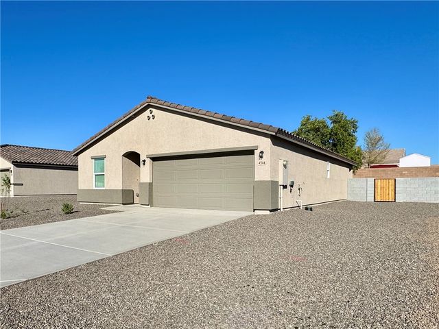 4544 Calle Del Media, Fort Mohave, AZ 86426