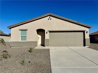 4544 Calle Del Media, Fort Mohave, AZ 86426