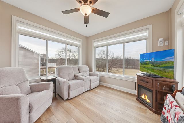 1626 Lakeview Drive, Pleasant Hill, IA 50327