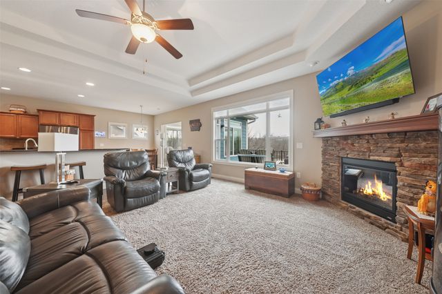 1626 Lakeview Drive, Pleasant Hill, IA 50327