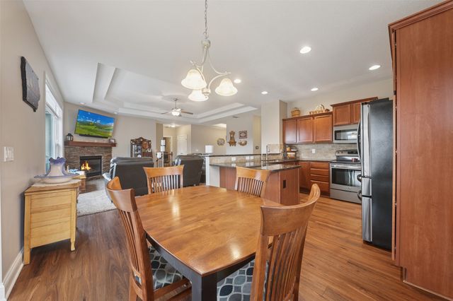 1626 Lakeview Drive, Pleasant Hill, IA 50327