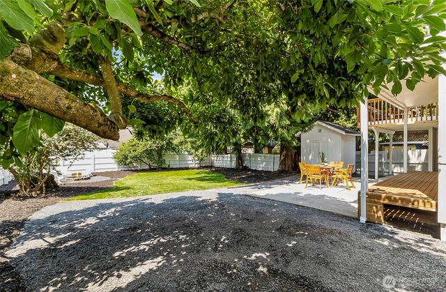 20418 54th Avenue W, Lynnwood, WA 98036