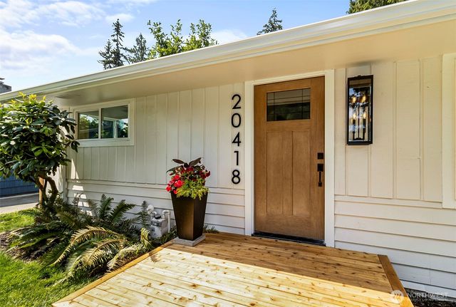 20418 54th Avenue W, Lynnwood, WA 98036