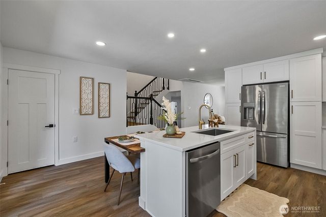 20418 54th Avenue W, Lynnwood, WA 98036