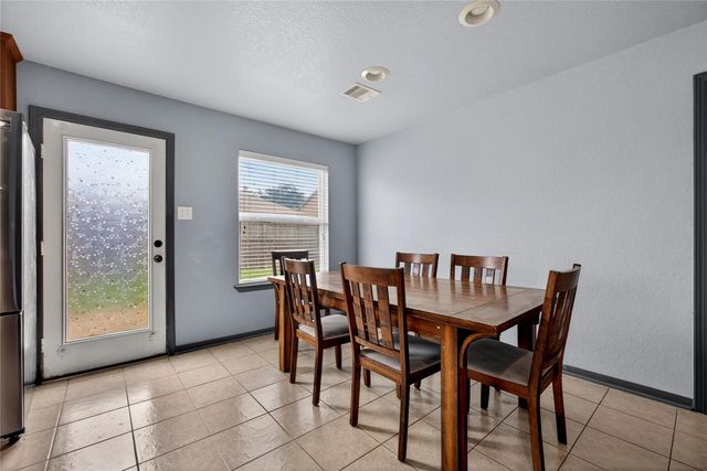 1805 Foxglove Drive, La Porte, TX 77571