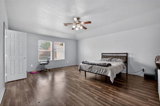 1805 Foxglove Drive, La Porte, TX 77571