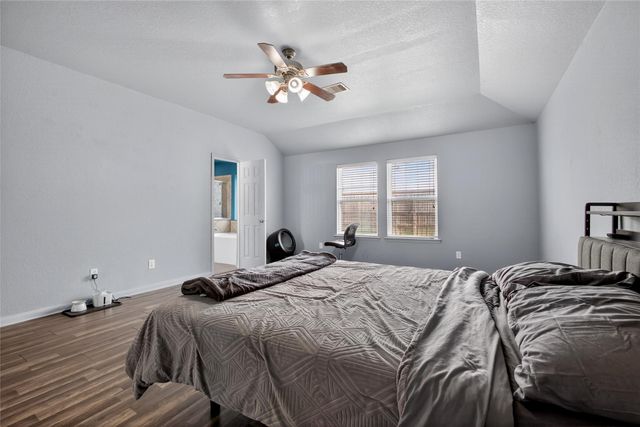 1805 Foxglove Drive, La Porte, TX 77571