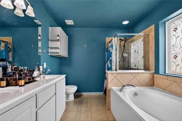 1805 Foxglove Drive, La Porte, TX 77571