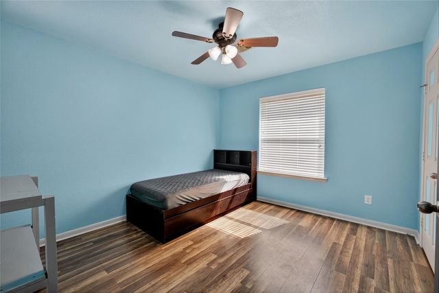 1805 Foxglove Drive, La Porte, TX 77571