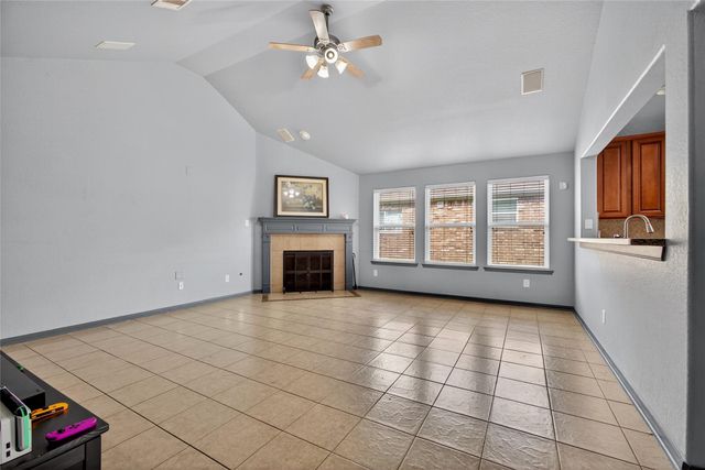 1805 Foxglove Drive, La Porte, TX 77571