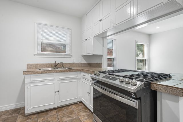 6204 Winton Street, Dallas, TX 75214