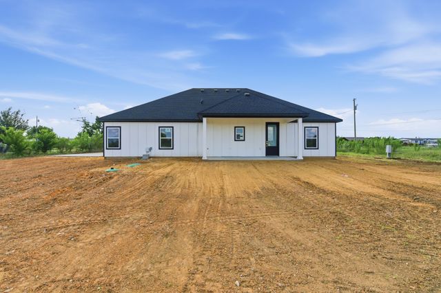 8212 Moyer Court, Joshua, TX 76058