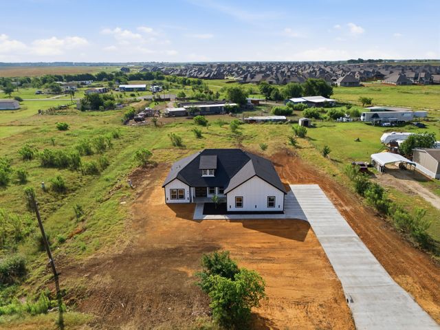 8212 Moyer Court, Joshua, TX 76058