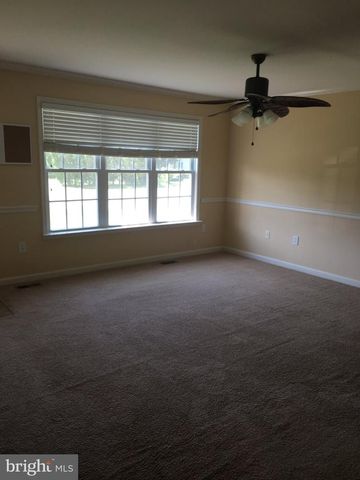 106 BONNIE DR, Colonial Beach, VA 22443