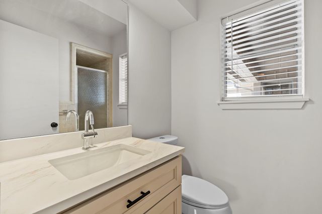 365 Piney Point Road, Houston, TX 77024