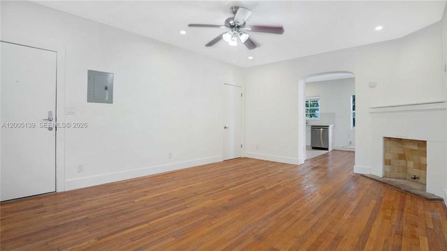 1241 13th St 3, Miami Beach, FL 33139