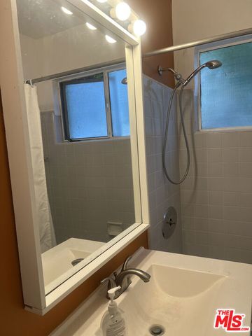 1554 Cassil Place 1, Los Angeles, CA 90028
