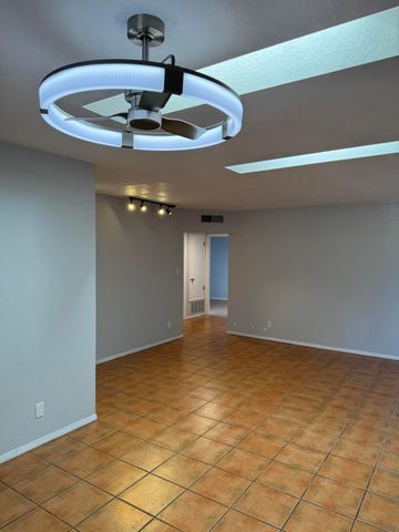 5516 Delhi Street NE, Albuquerque, NM 87111