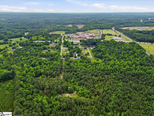 161 Elaine's Drive, Clinton, SC 29325