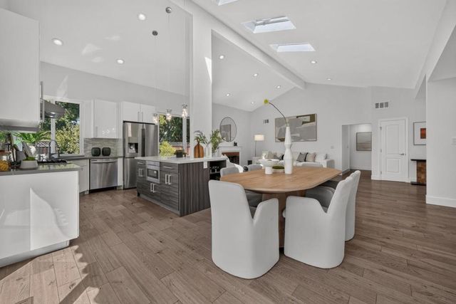 939 Bluebonnet Drive, Sunnyvale, CA 94086