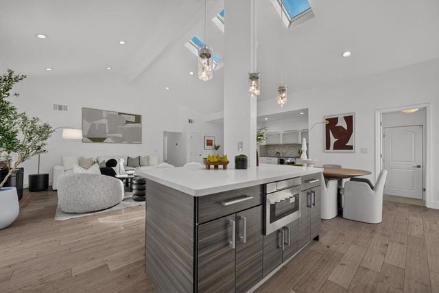 939 Bluebonnet Drive, Sunnyvale, CA 94086