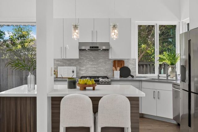 939 Bluebonnet Drive, Sunnyvale, CA 94086