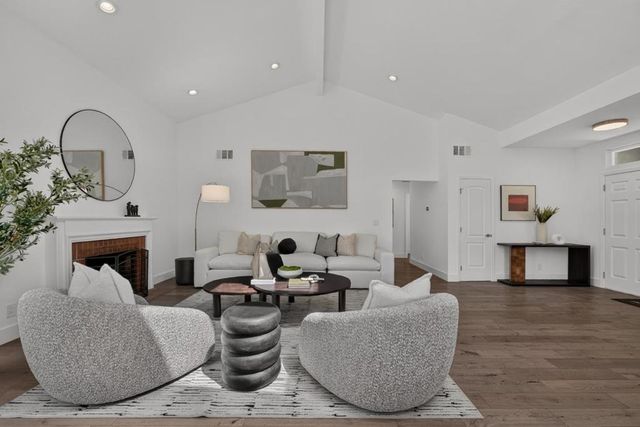 939 Bluebonnet Drive, Sunnyvale, CA 94086