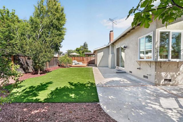 939 Bluebonnet Drive, Sunnyvale, CA 94086