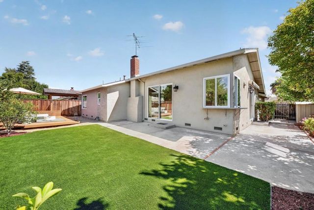 939 Bluebonnet Drive, Sunnyvale, CA 94086