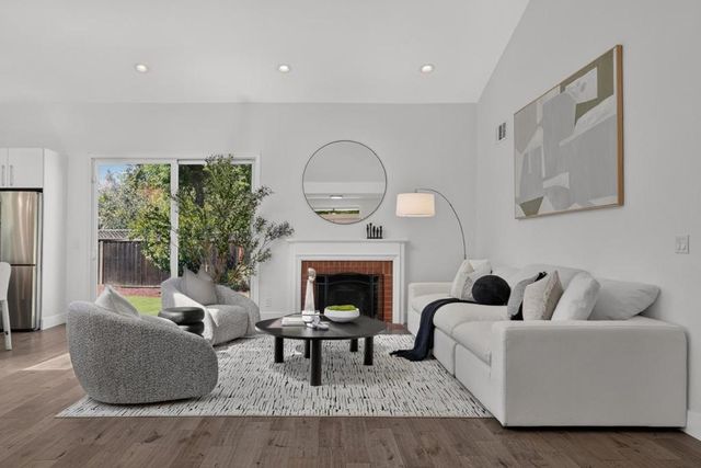 939 Bluebonnet Drive, Sunnyvale, CA 94086
