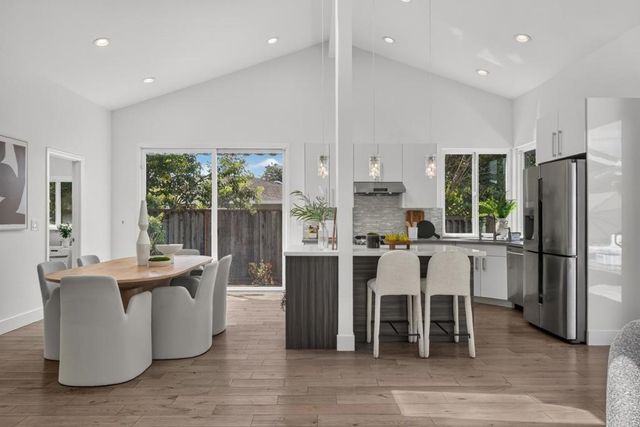 939 Bluebonnet Drive, Sunnyvale, CA 94086