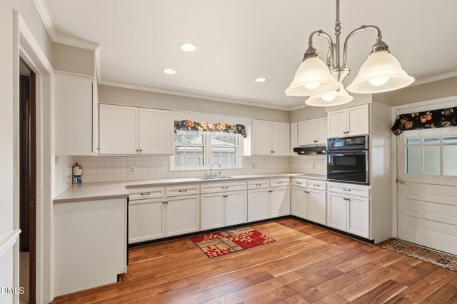 1531 Mount Hope Church Road, Mcleansville, NC 27301