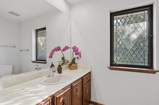 4280 Los Vecinos, Fallbrook, CA 92028