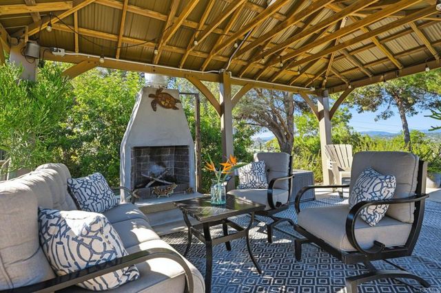 4280 Los Vecinos, Fallbrook, CA 92028