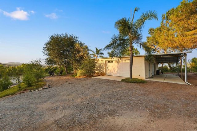 4280 Los Vecinos, Fallbrook, CA 92028